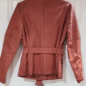 Yest faux hip length jacket either belt